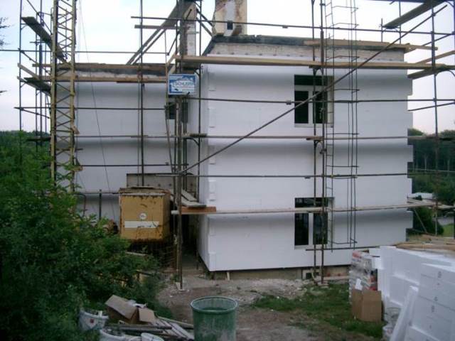 Mehrfamilienhaus